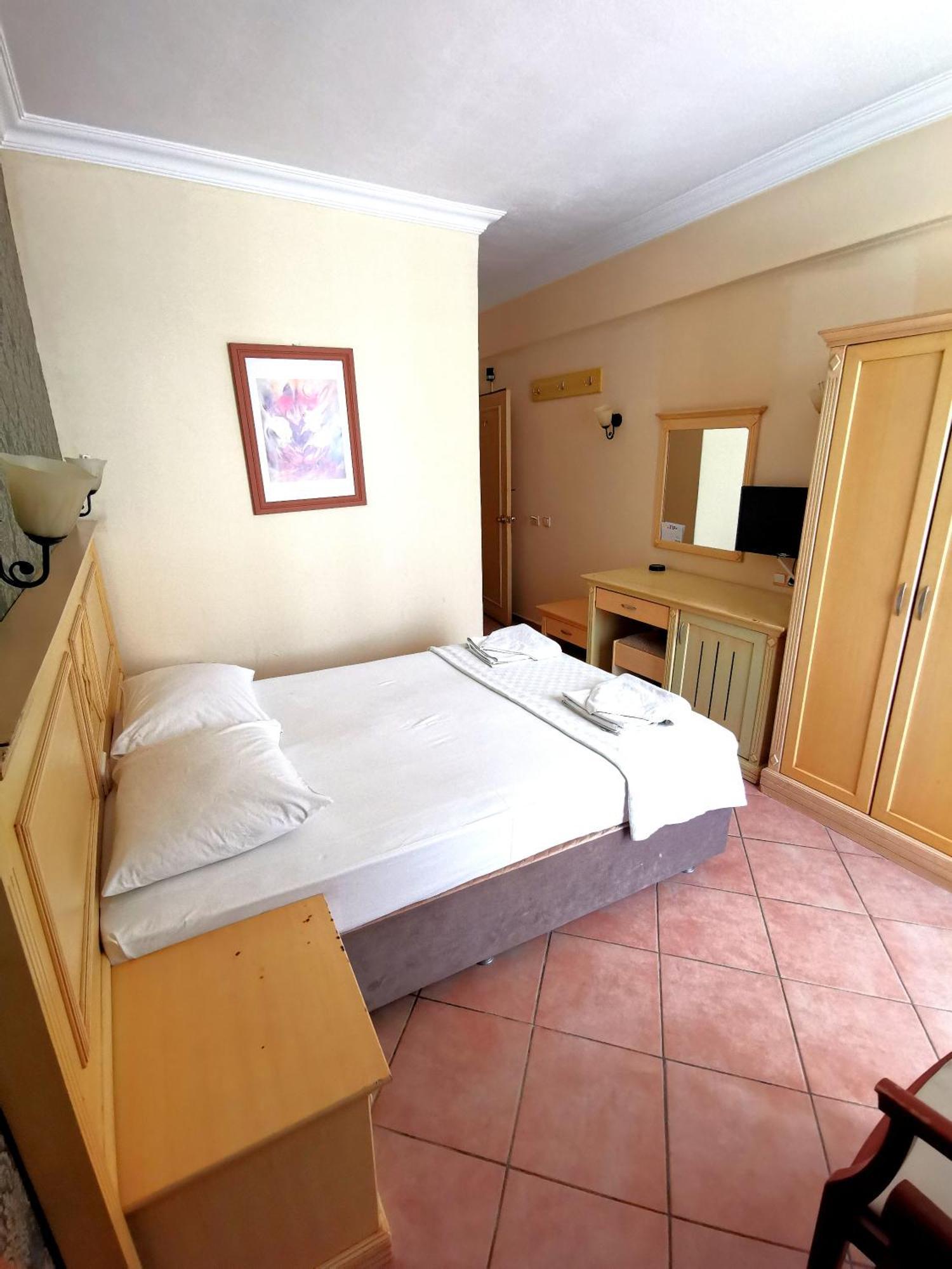 Intermar Hotel Marmaris Exterior photo